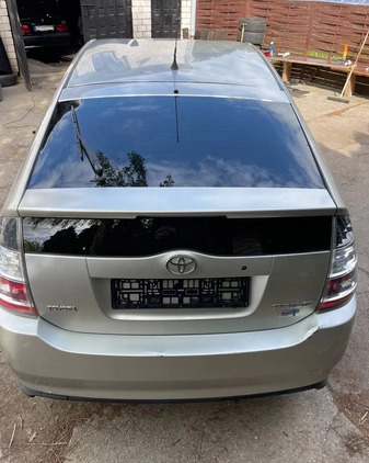 Toyota Prius cena 20900 przebieg: 207000, rok produkcji 2005 z Myślibórz małe 137